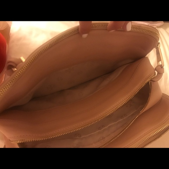 Tory Burch Thea Light Pink Rounded Double Purse - Picture 5 of 11